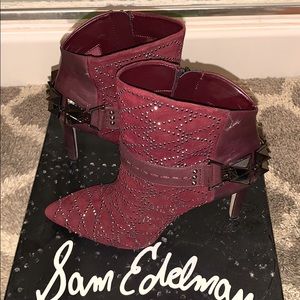 Last Chance or Goodwill❗️Like New! Sam Edelman suede and leather booties 🤩